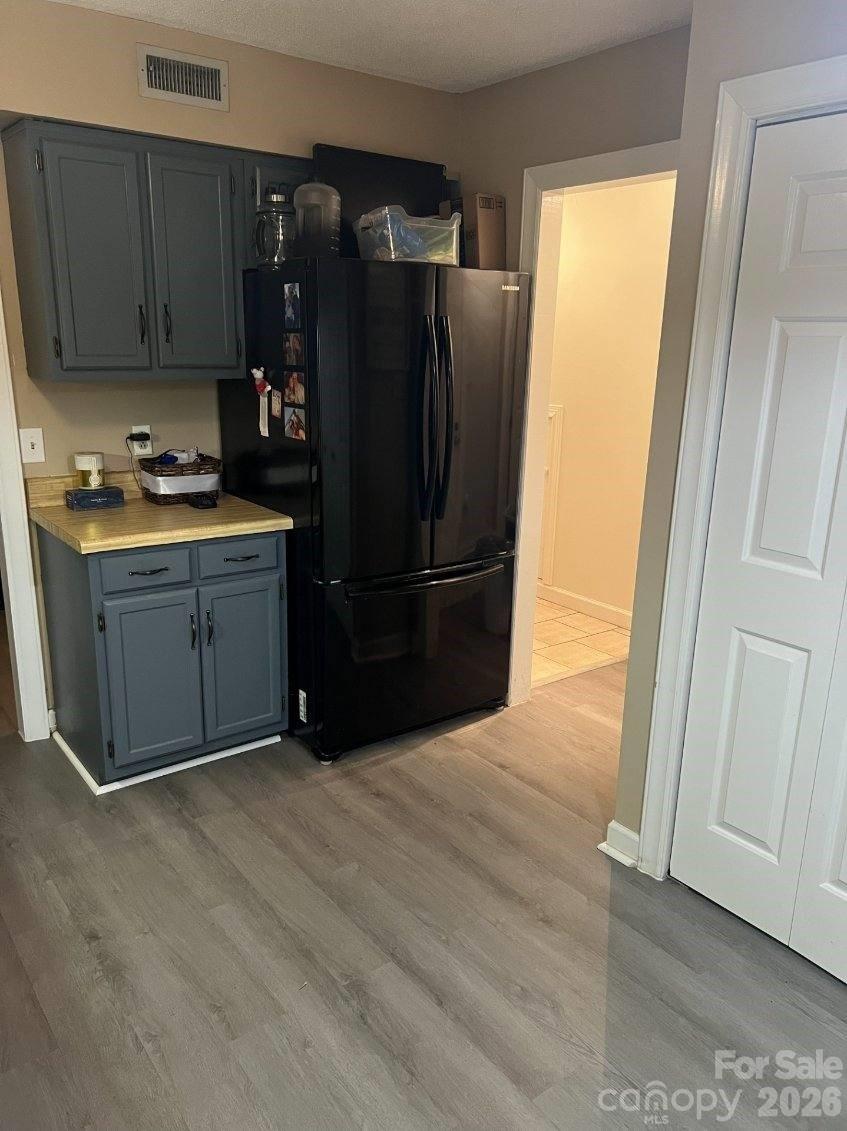 WESTMINISTER PARK - Residential