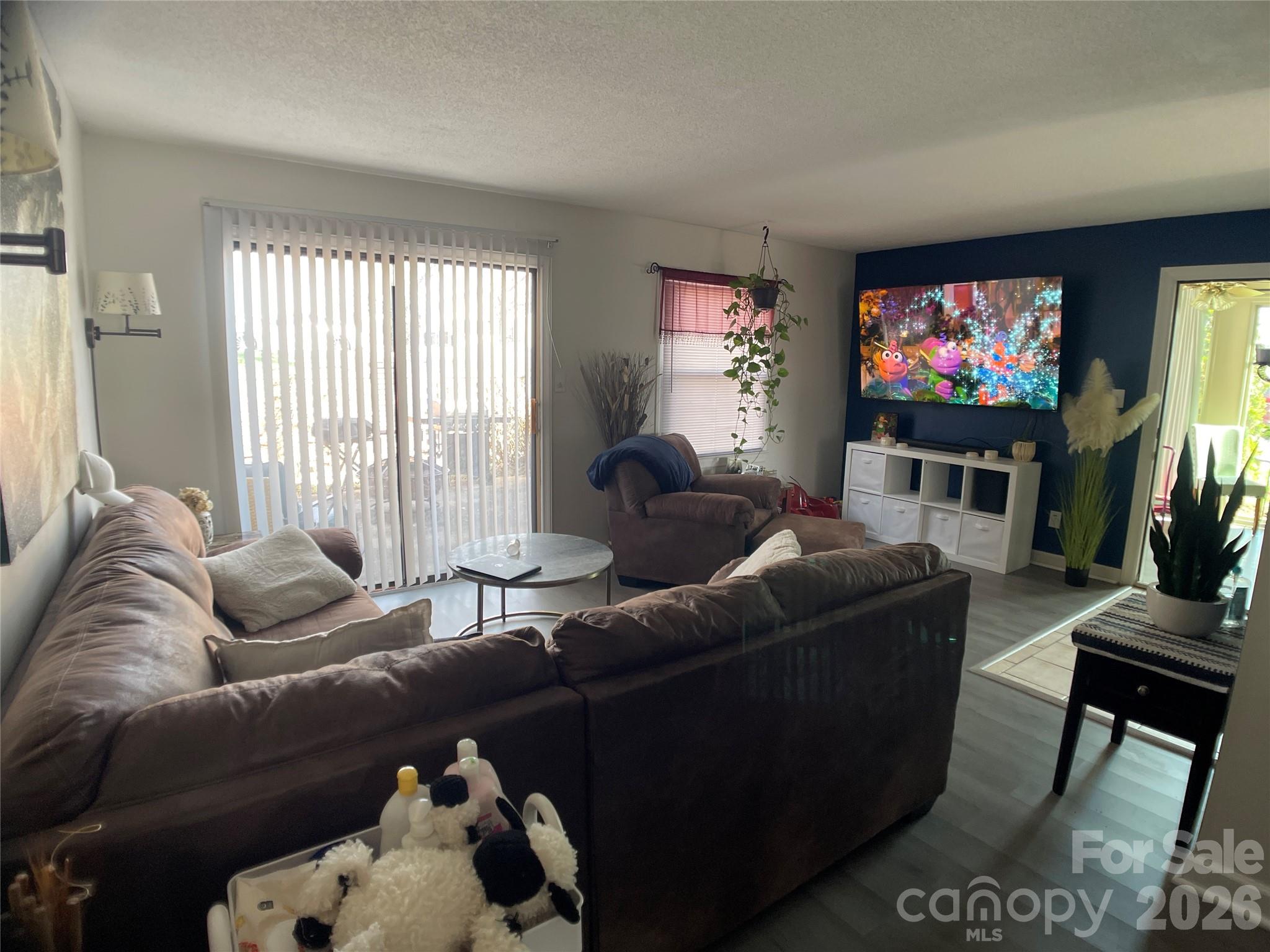 WESTMINISTER PARK - Residential