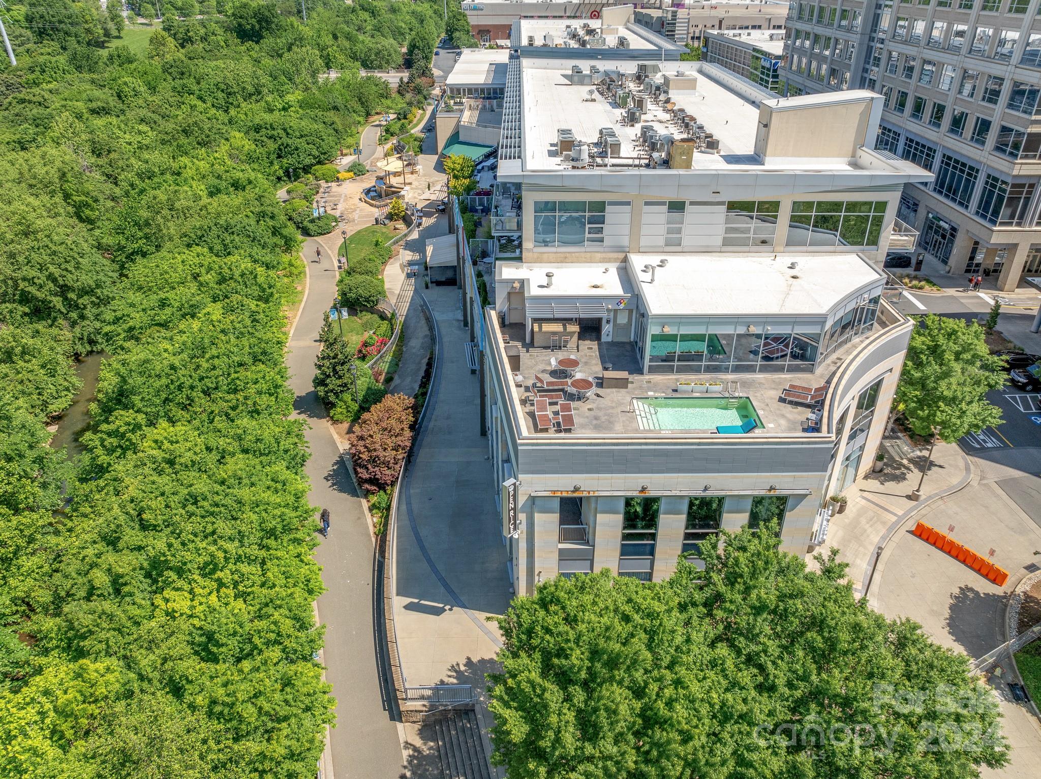 MetLofts - Residential