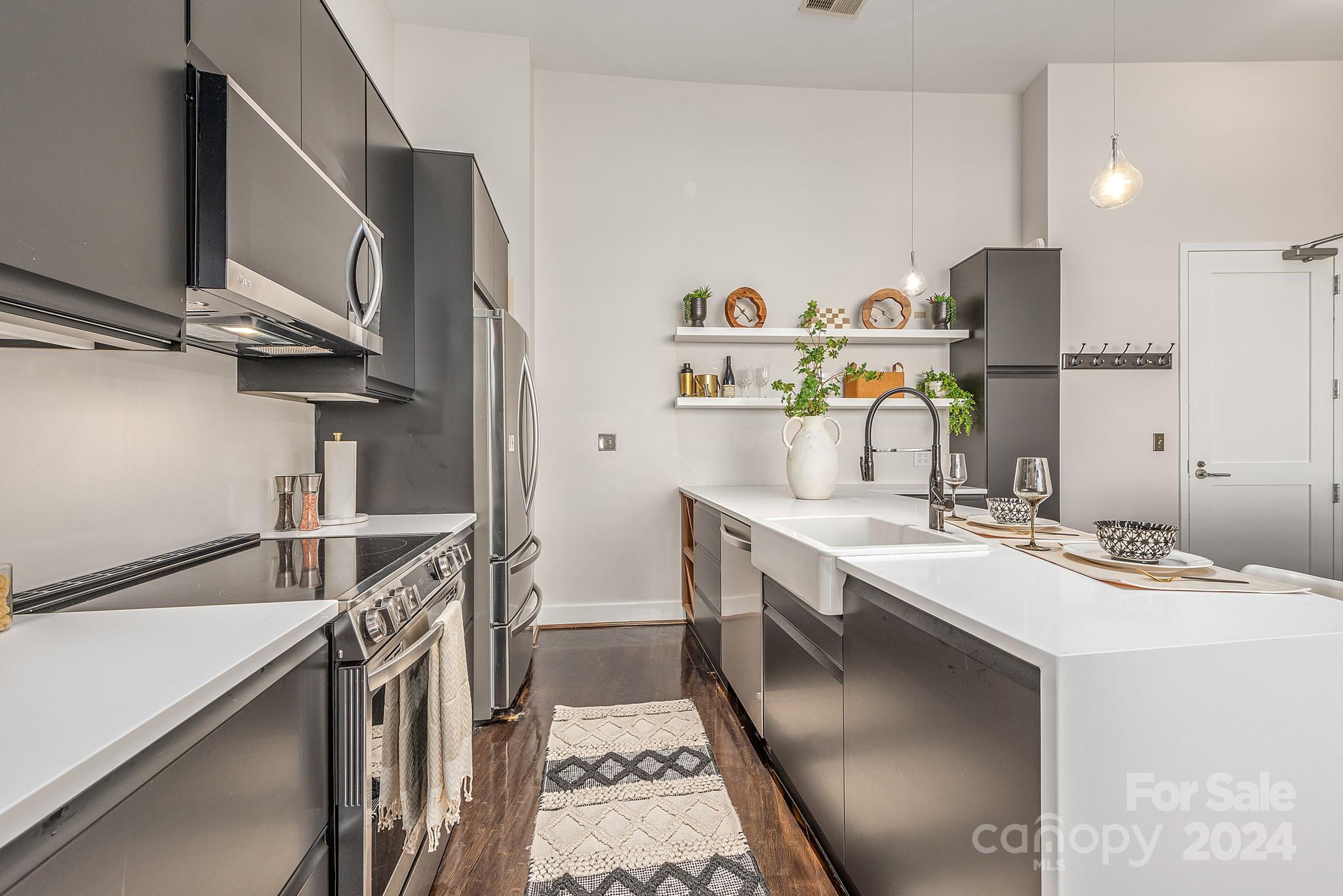 MetLofts - Residential