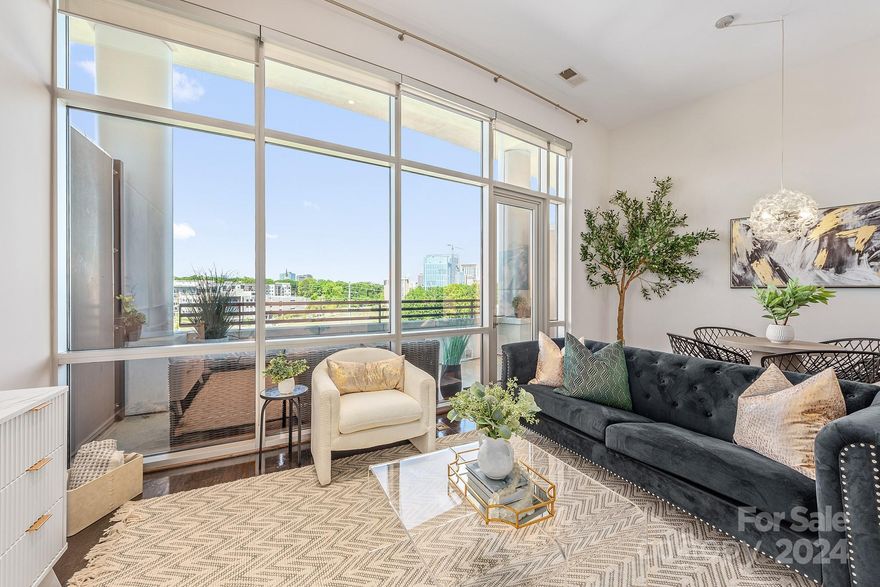 Experience Midtown living in this updated top floor 2 story condo in the sought-after Met Lofts! A perfect balance of contemporary and convenience with dramatic walls of windows on both floors and expansive city views from your balcony. Boasting 1300sf, to ensure both style and comfort, the property went through a makeover last November with a sleek new look, brand new appliances, generous custom closets systems and more.
Step outside the residence to find restaurants, shops, Sugar Creek greenway, Trader Joe's and easy commute everywhere. In addition, indulge in exclusive access to the building's amenities including a rooftop pool, outdoor kitchen, fitness center and security. This is your opportunity to own the ultimate definition of what the urban living is all about.