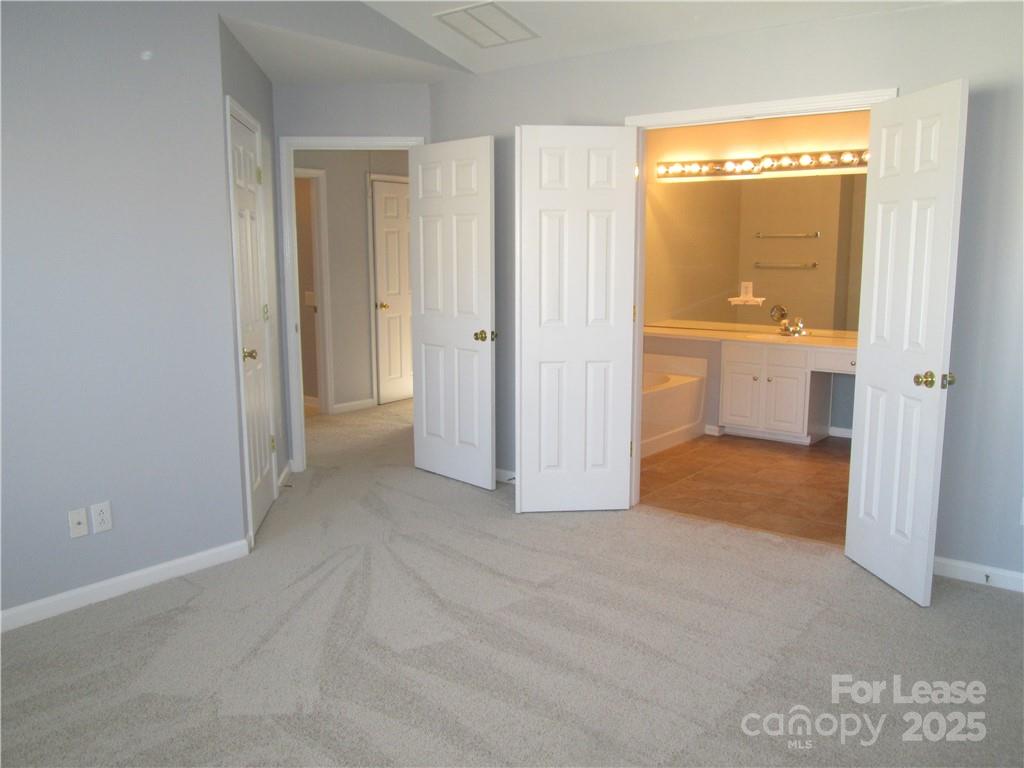 Reavencrest - Residential Lease