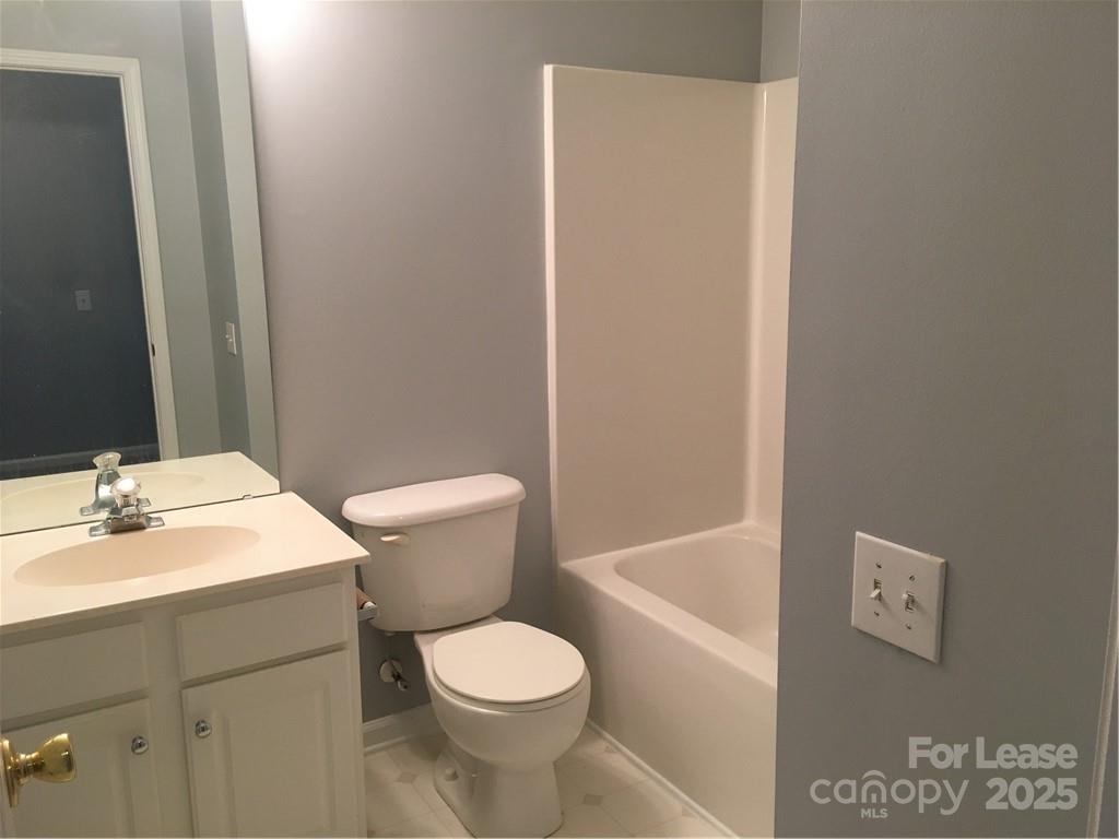 Reavencrest - Residential Lease