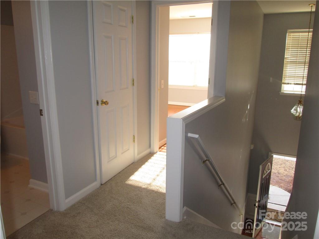 Reavencrest - Residential Lease