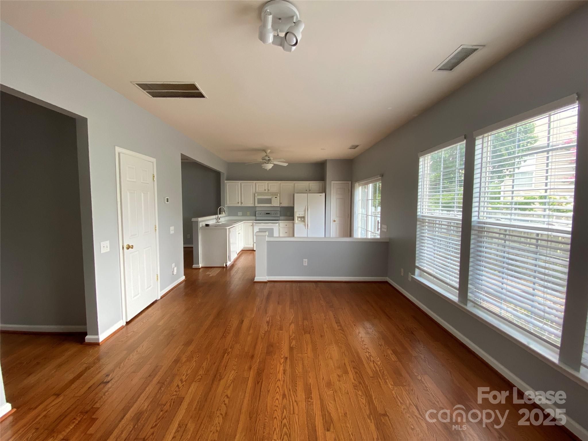 Reavencrest - Residential Lease