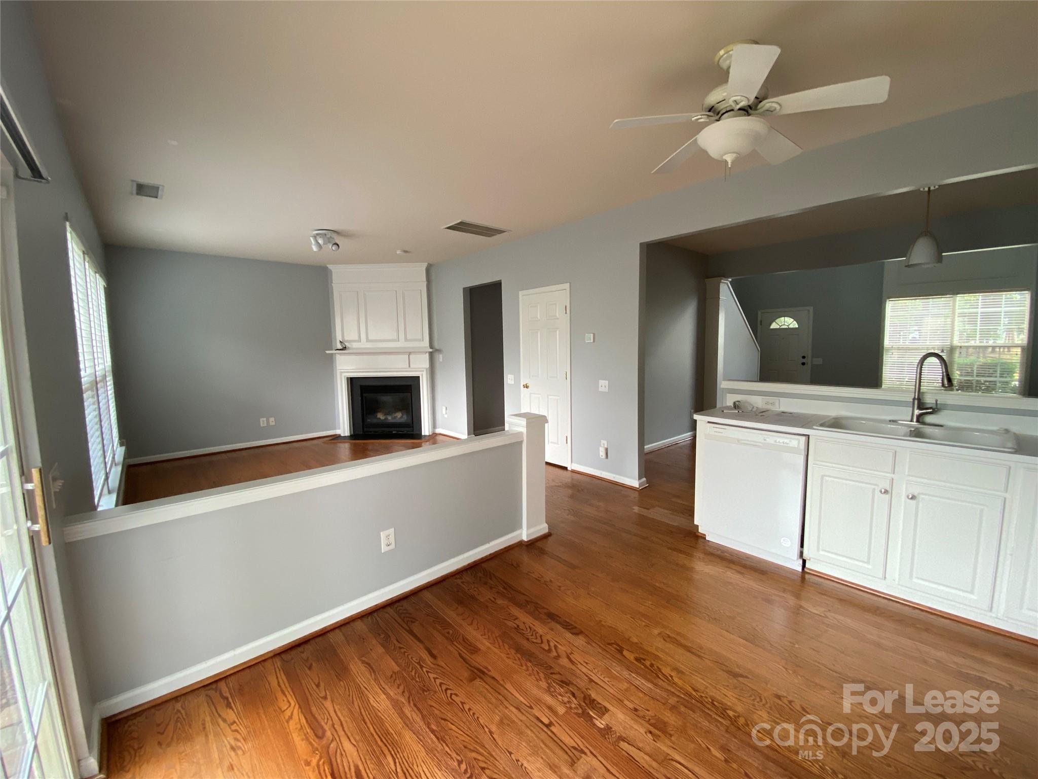 Reavencrest - Residential Lease