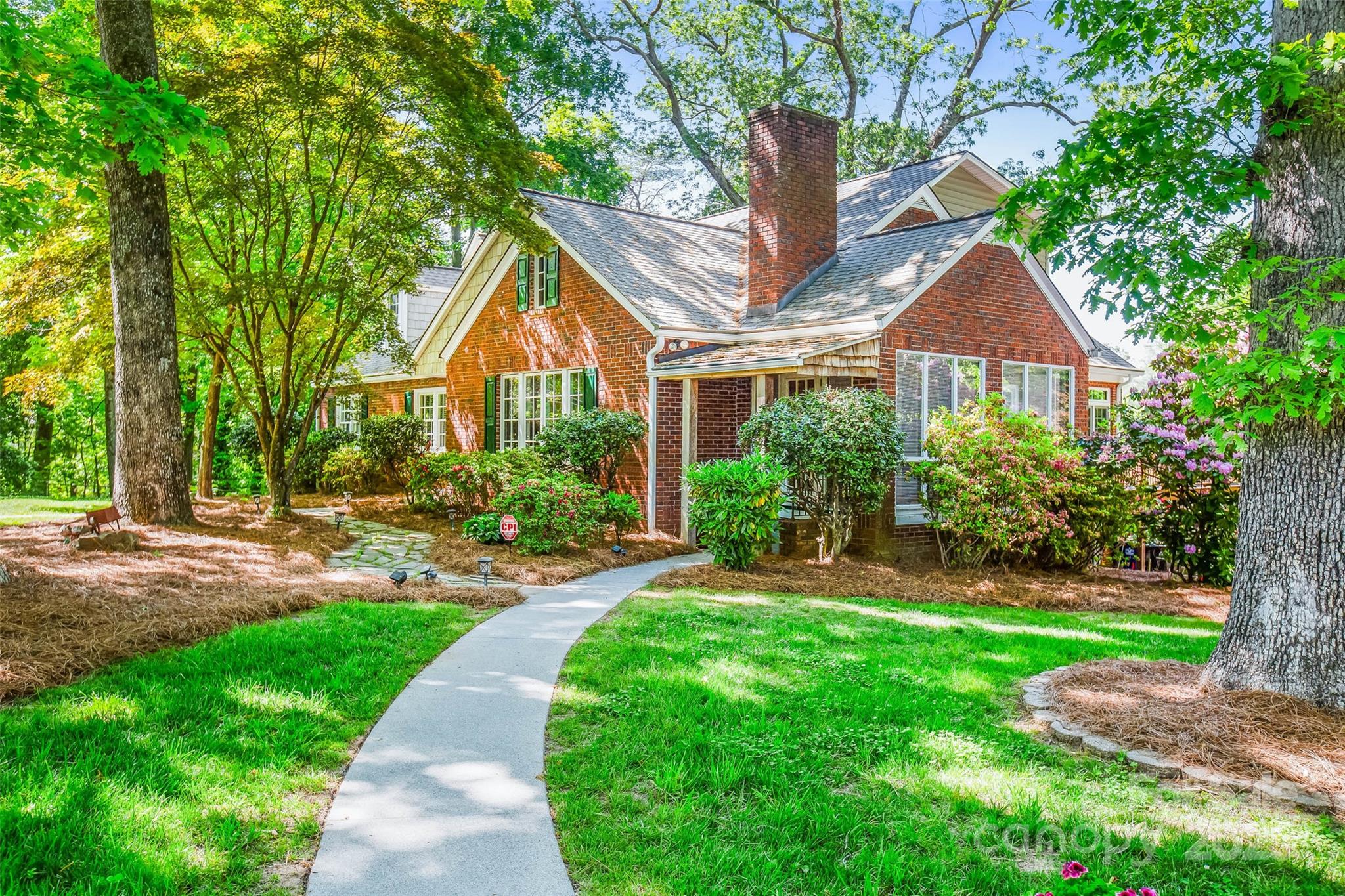 3275 Nottingham Road