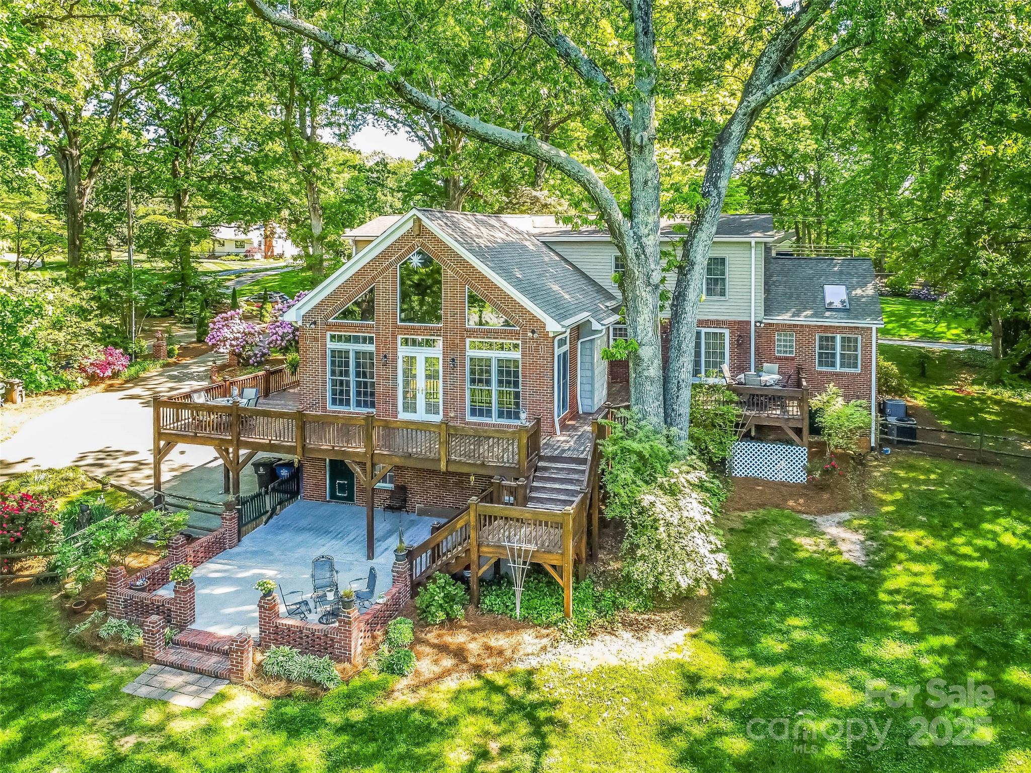 3275 Nottingham Road