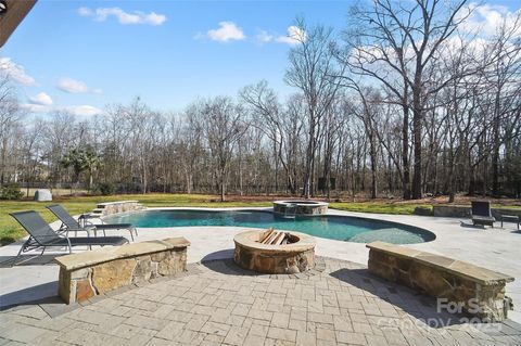 A home in Waxhaw