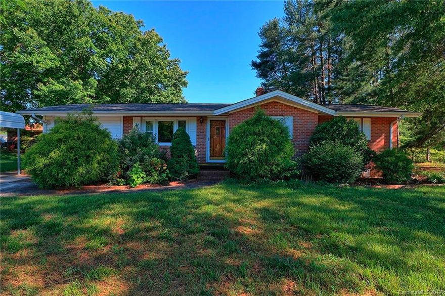 Brick ranch located in a great area of Cherryville. Home has some solid hardwood floors, open kitchen and dining area, living room with a large window, 3 beds and 1 full bath, replacement windows. Gas HVAC and water heater, home needs some updating but good price for the area and square footage. Small storage building in back yard.