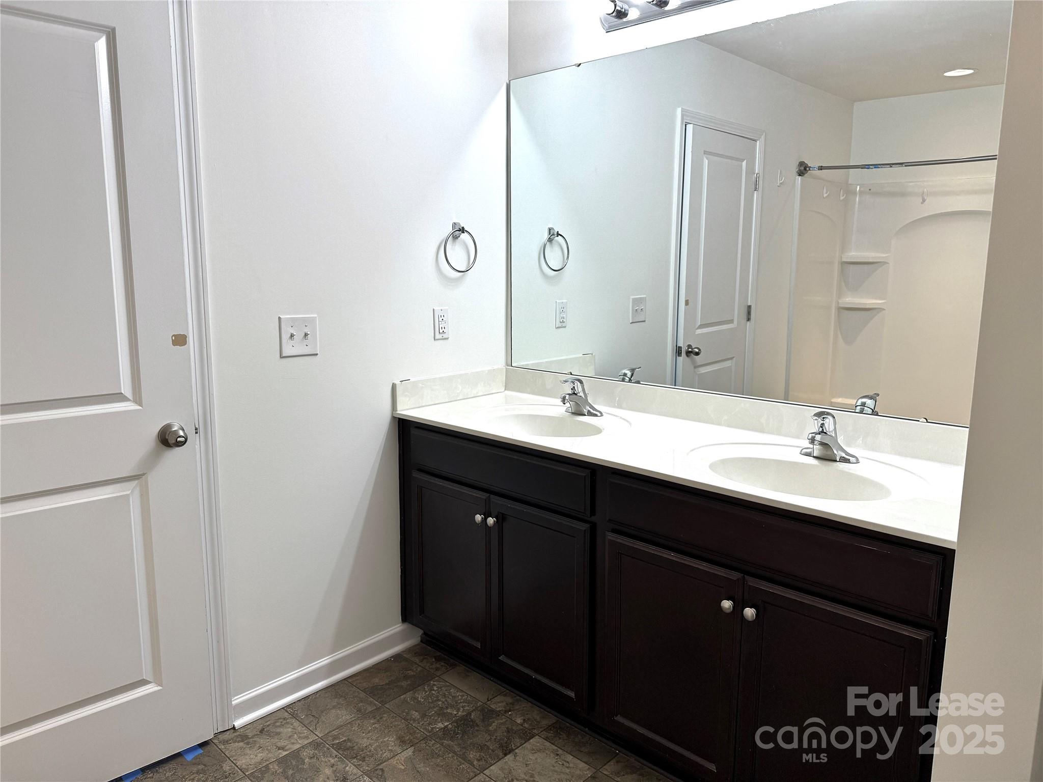 Crossley Village - Residential Lease