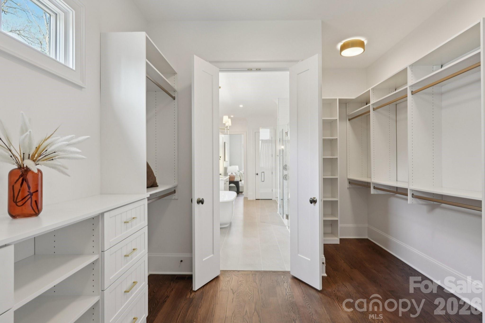 Sherwood Forest - Residential