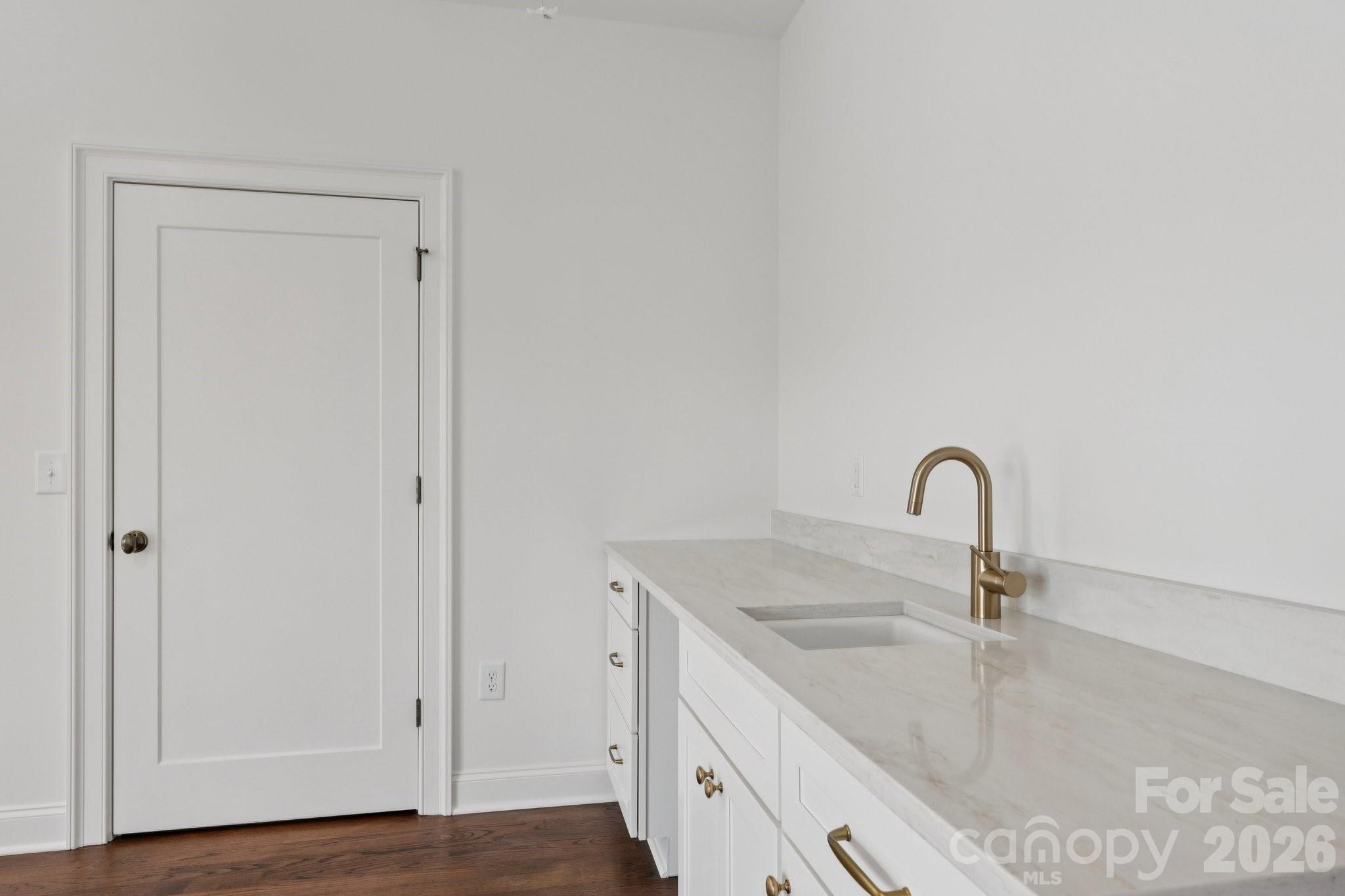 Sherwood Forest - Residential