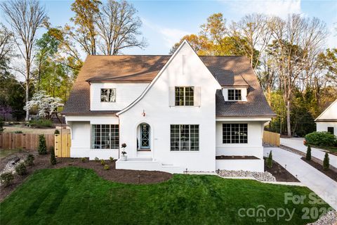 Photo of 444 Hunter Lane, Charlotte, NC 28211 (MLS # 4361673)