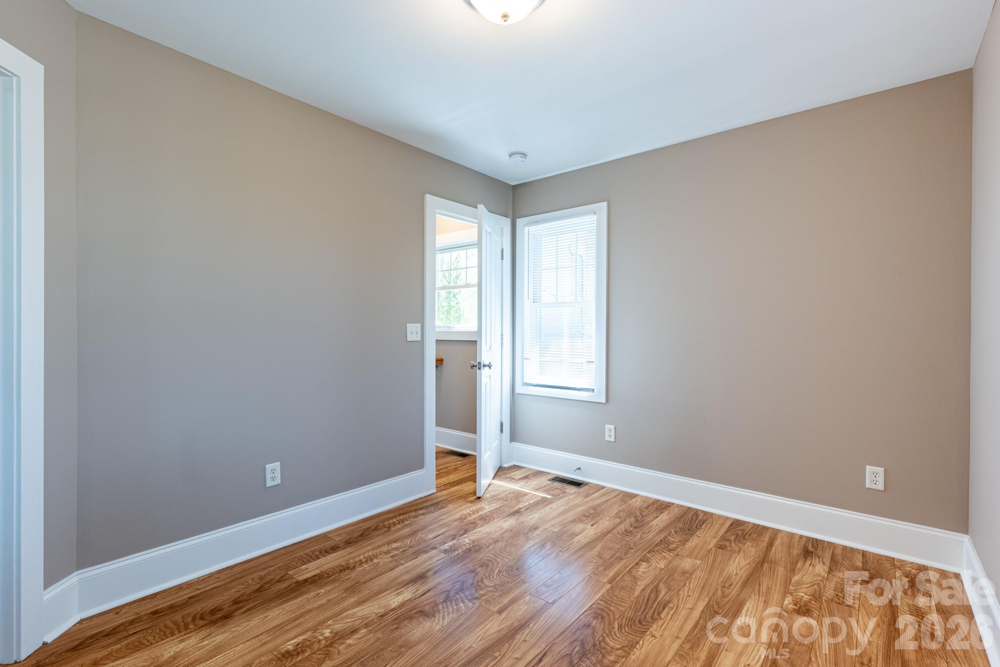 Cottage Park - Residential