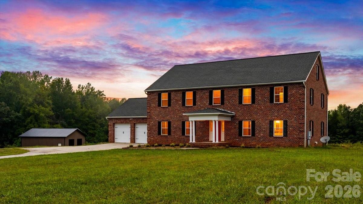 2536 Tyro Road