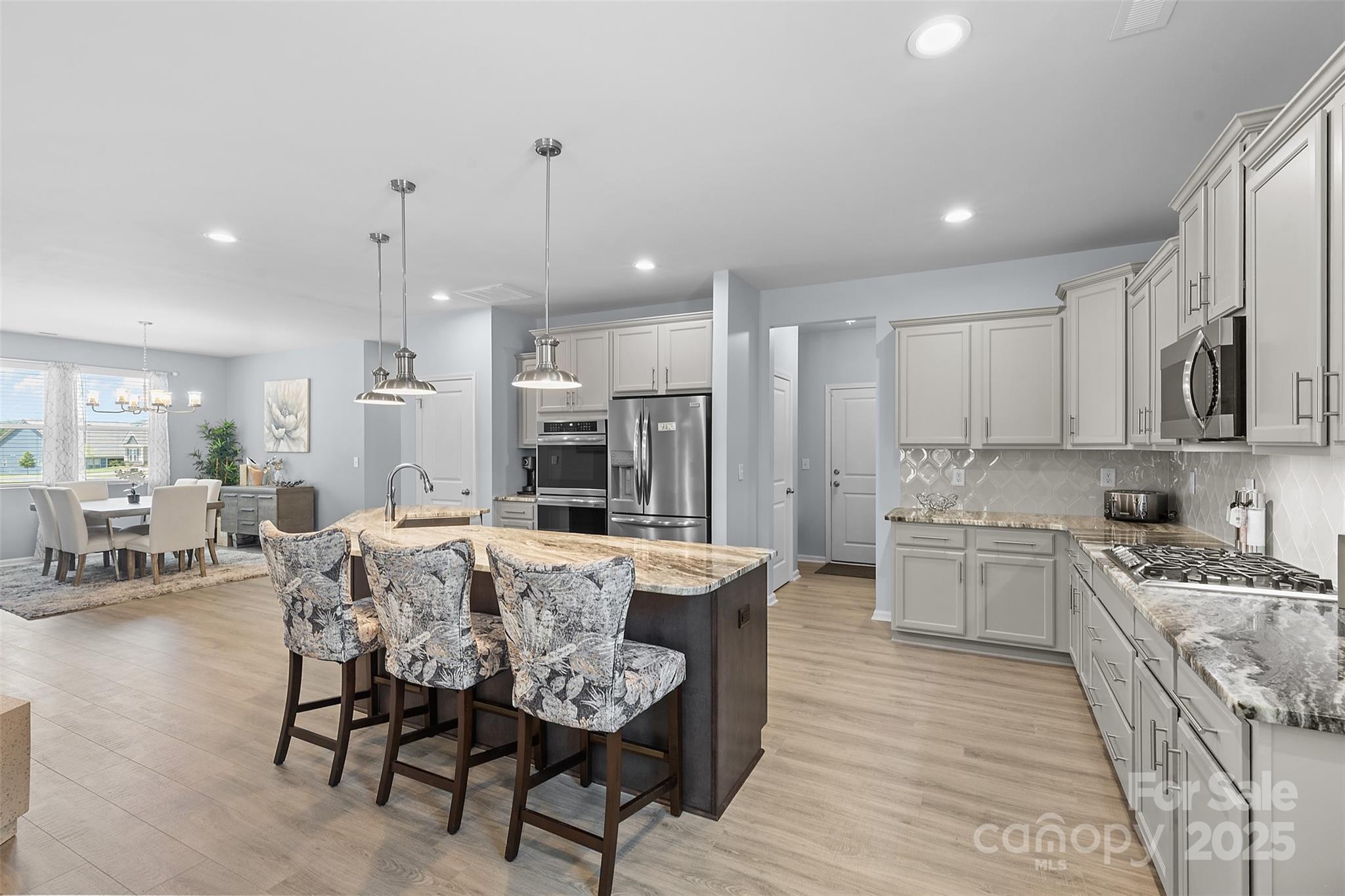 7628 Tanglewood Way