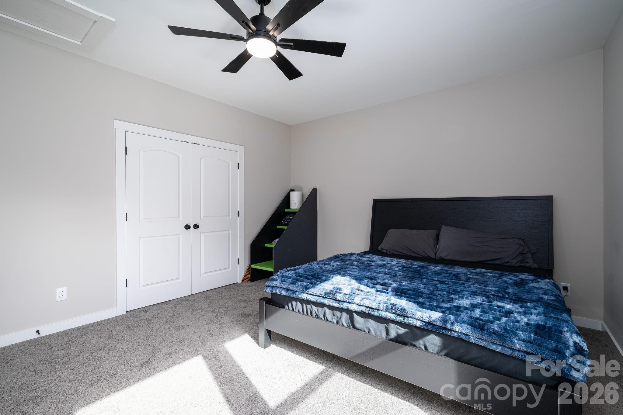 Mooreland Oaks - Residential