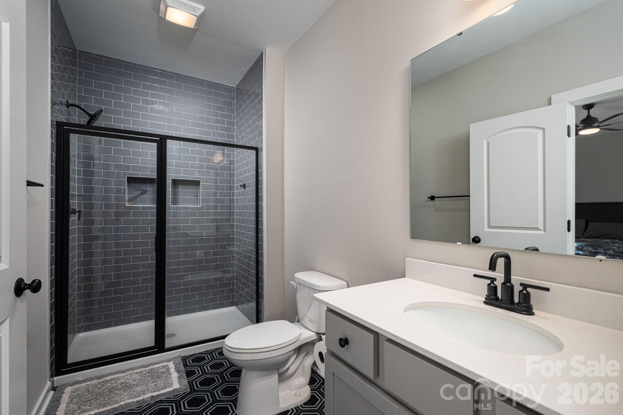 Mooreland Oaks - Residential