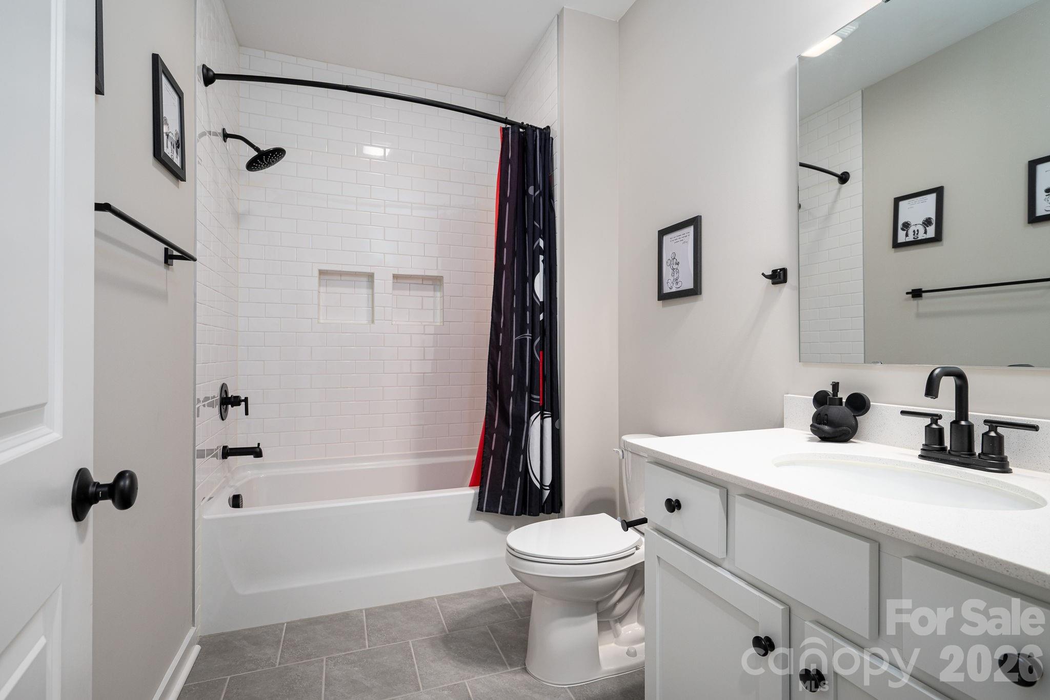 Mooreland Oaks - Residential