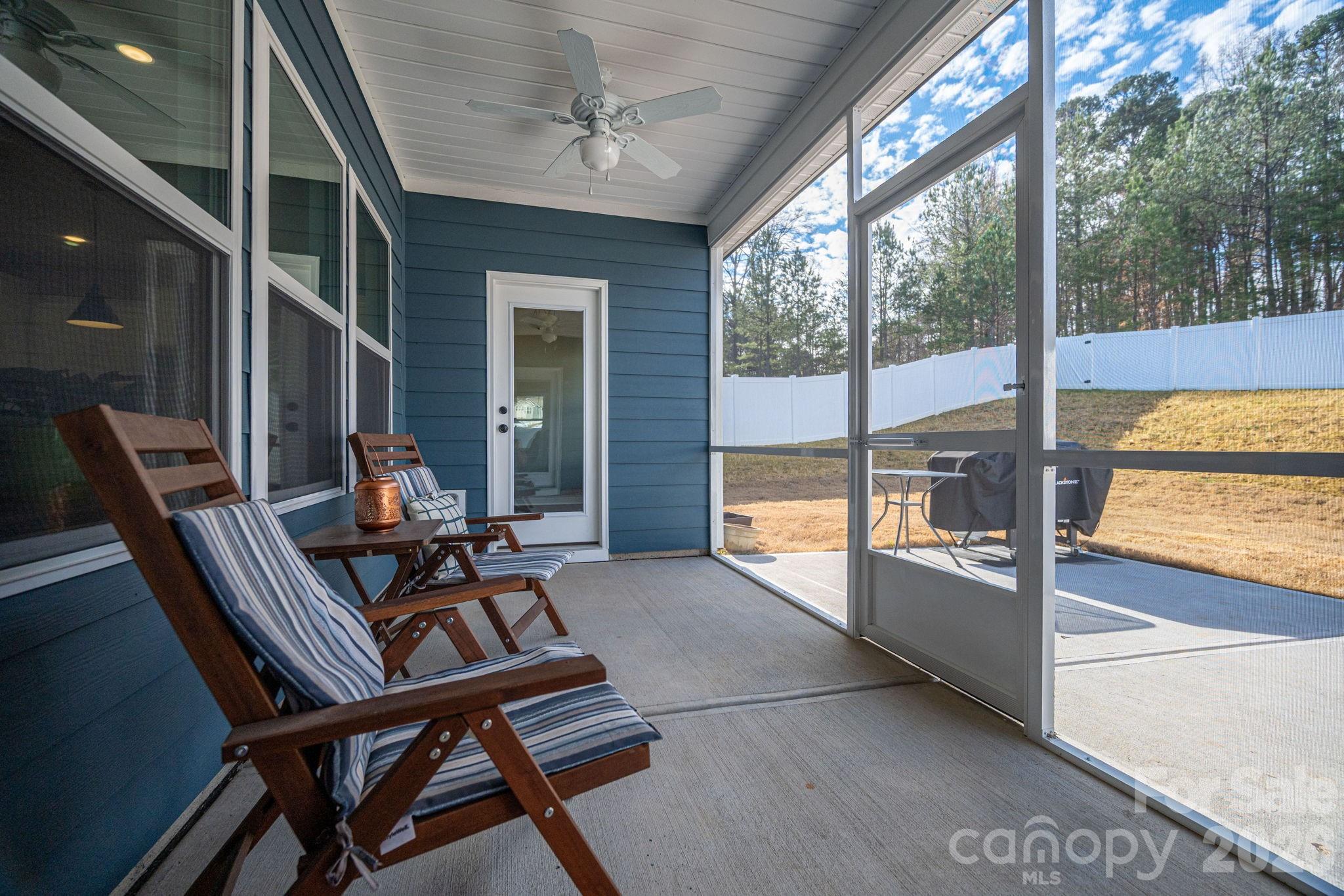 Mooreland Oaks - Residential