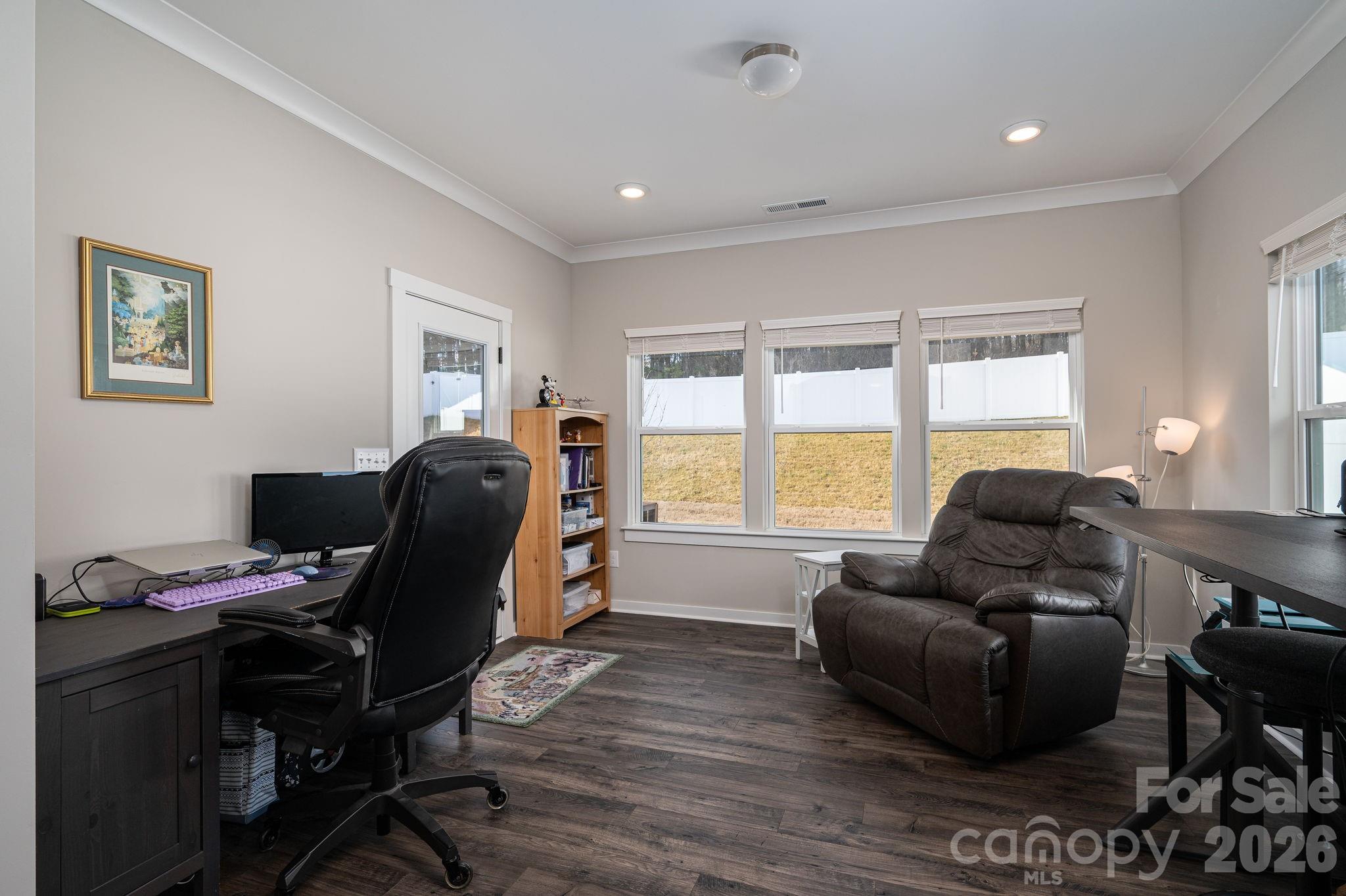 Mooreland Oaks - Residential