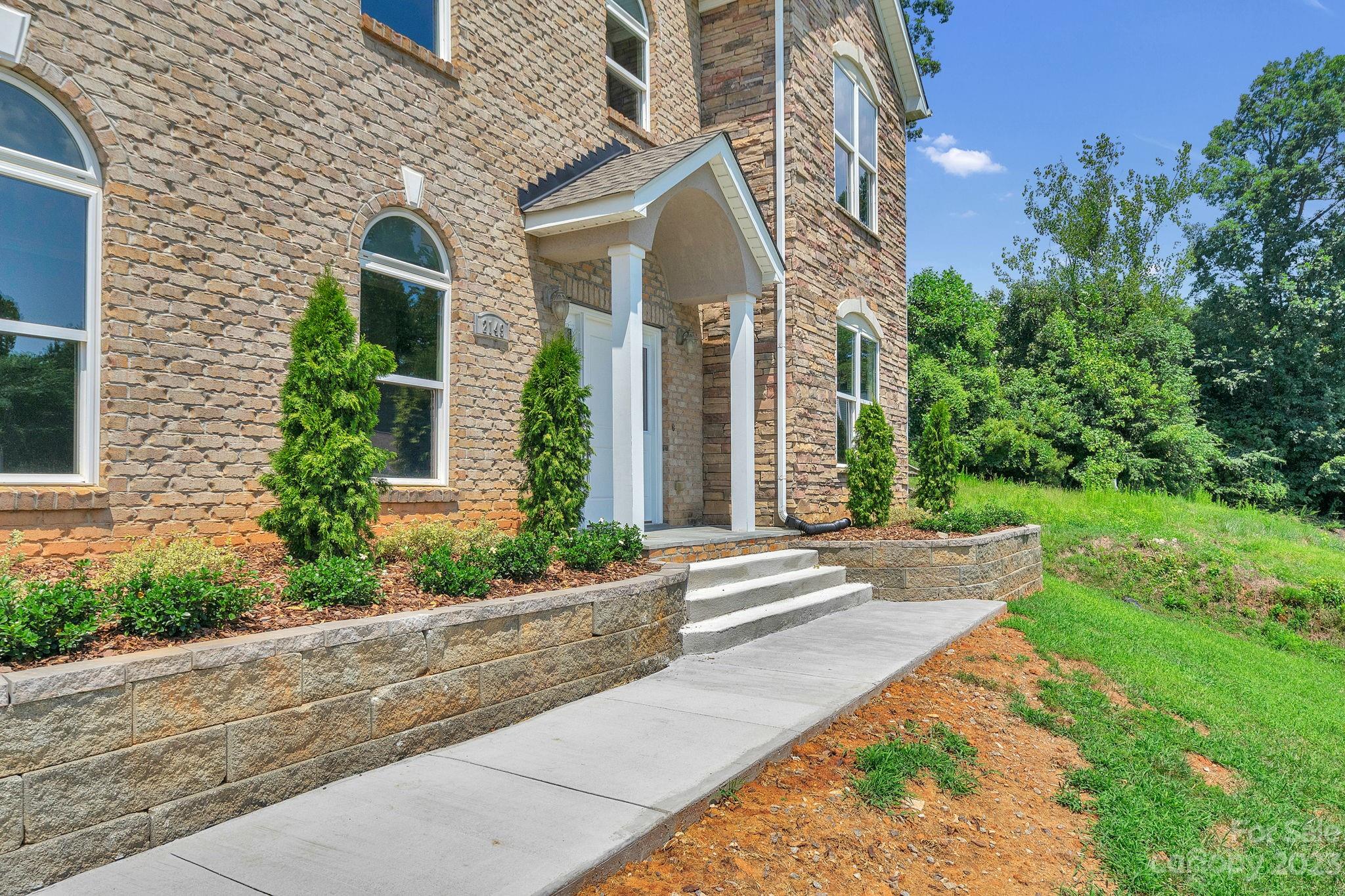 Regent Park - Residential