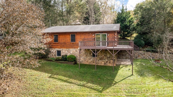 205 L AND E MEADOWS DR, WAYNESVILLE, NC 28786 - Image 9220570f66338caca9ebca09a4e2a098/1371658076