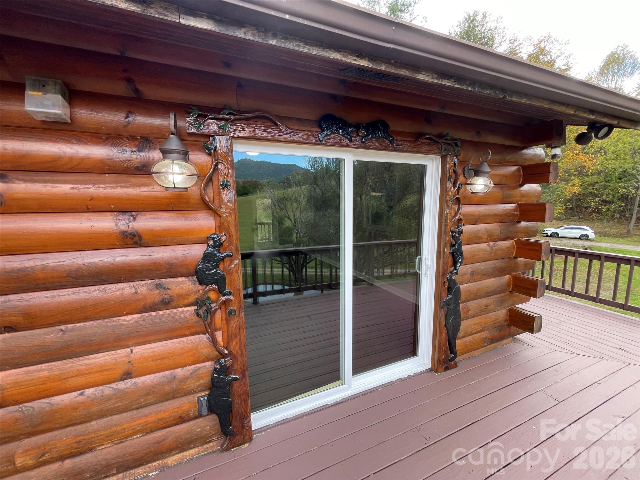 L & E Meadows - Residential