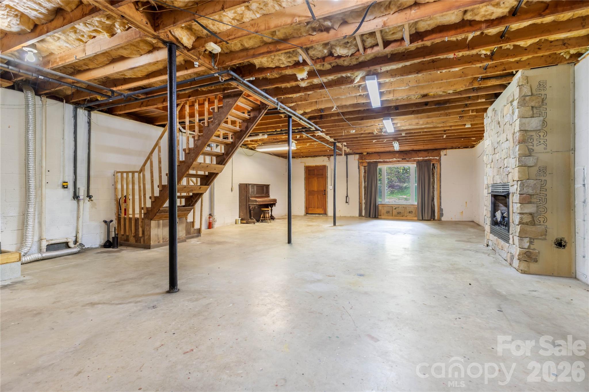 L & E Meadows - Residential