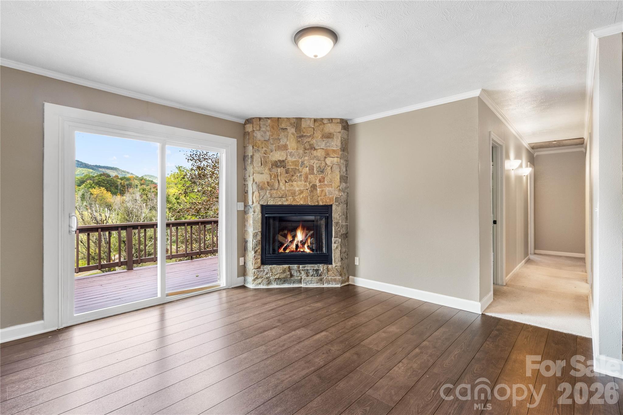 L & E Meadows - Residential