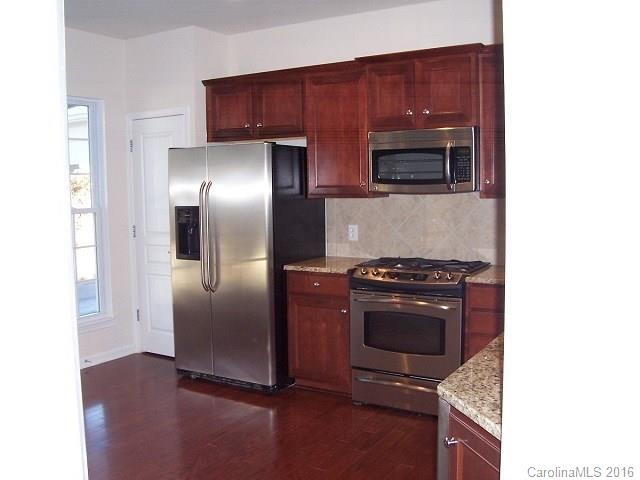 Baxter Village - Residential Lease