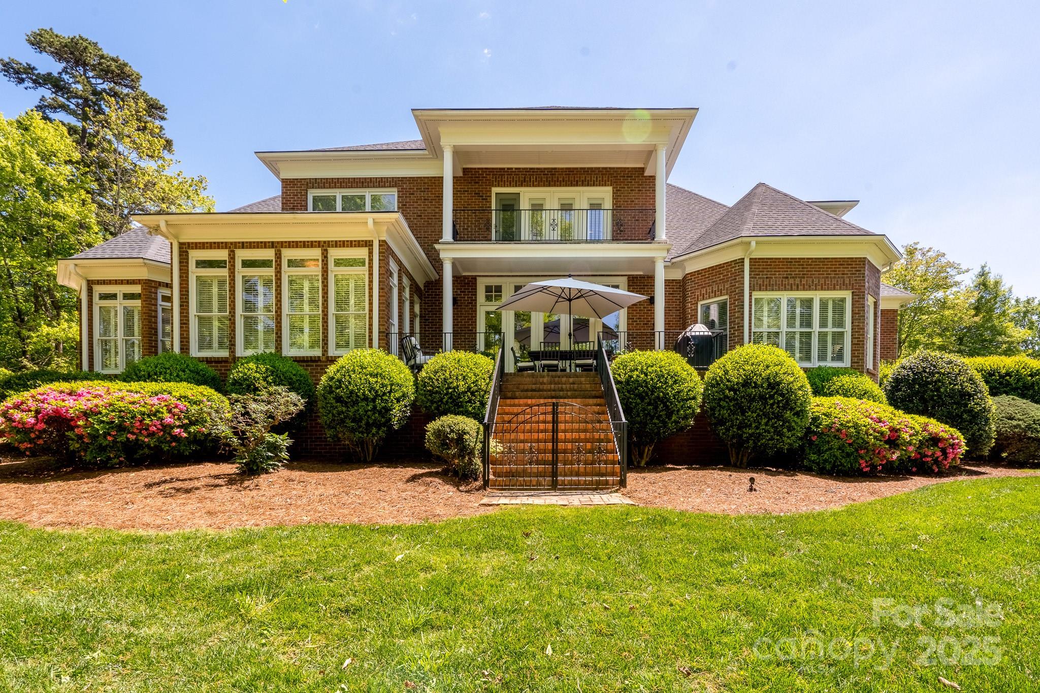 139 Stonebridge Drive