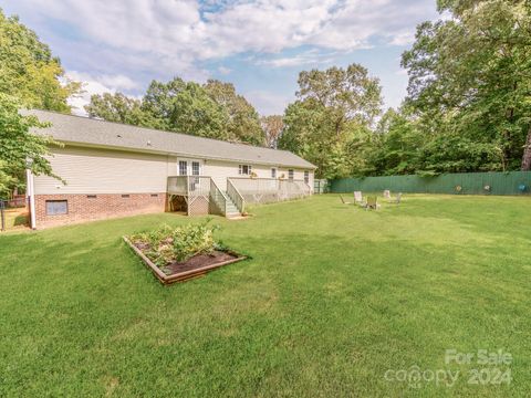 A home in Waxhaw