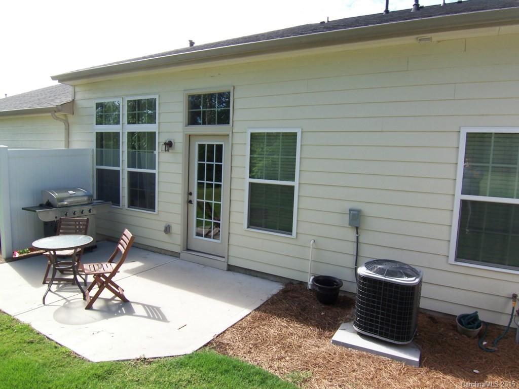 Lake Shore - Residential