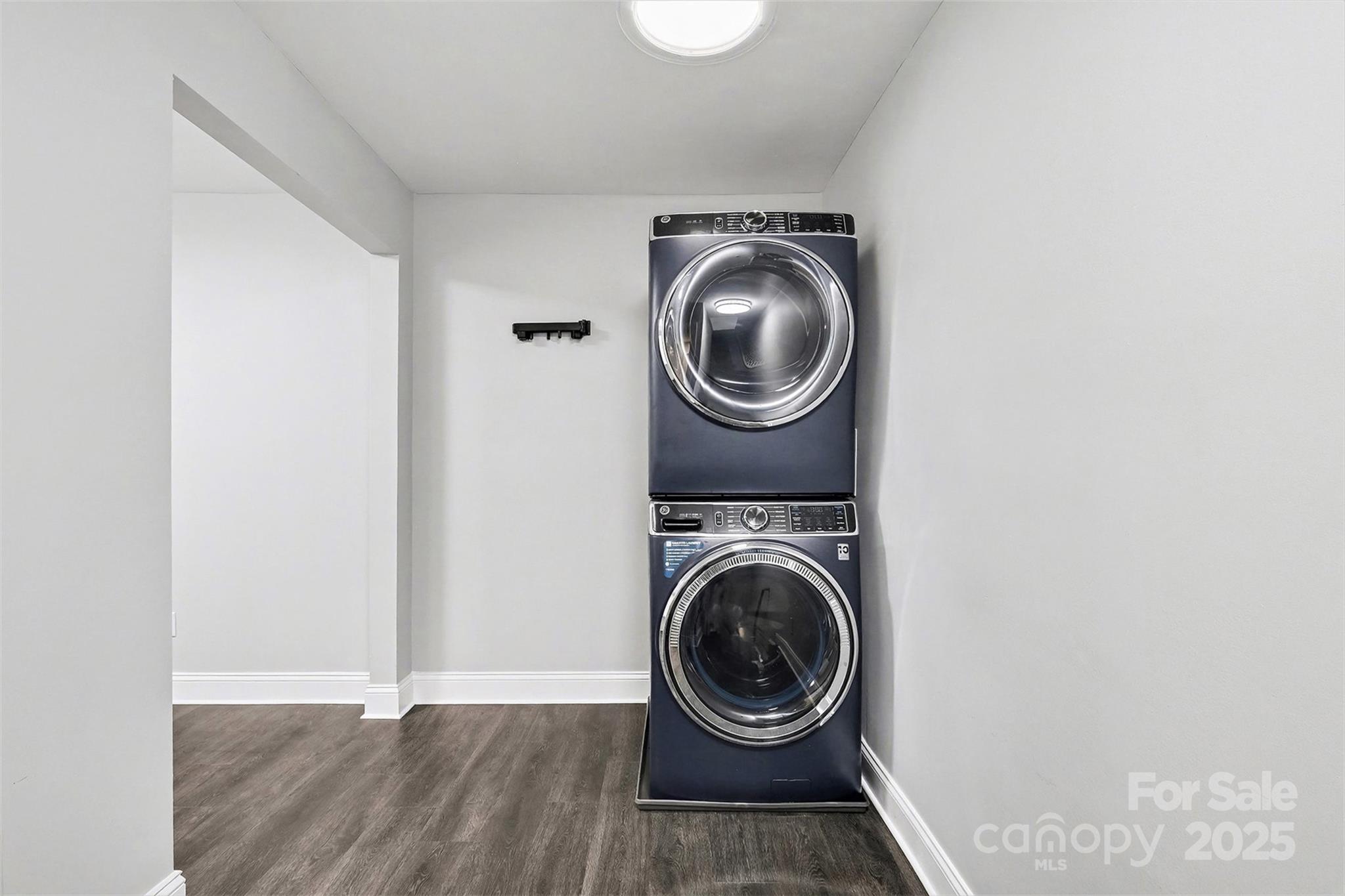 10th Avenue Townhomes - Residential