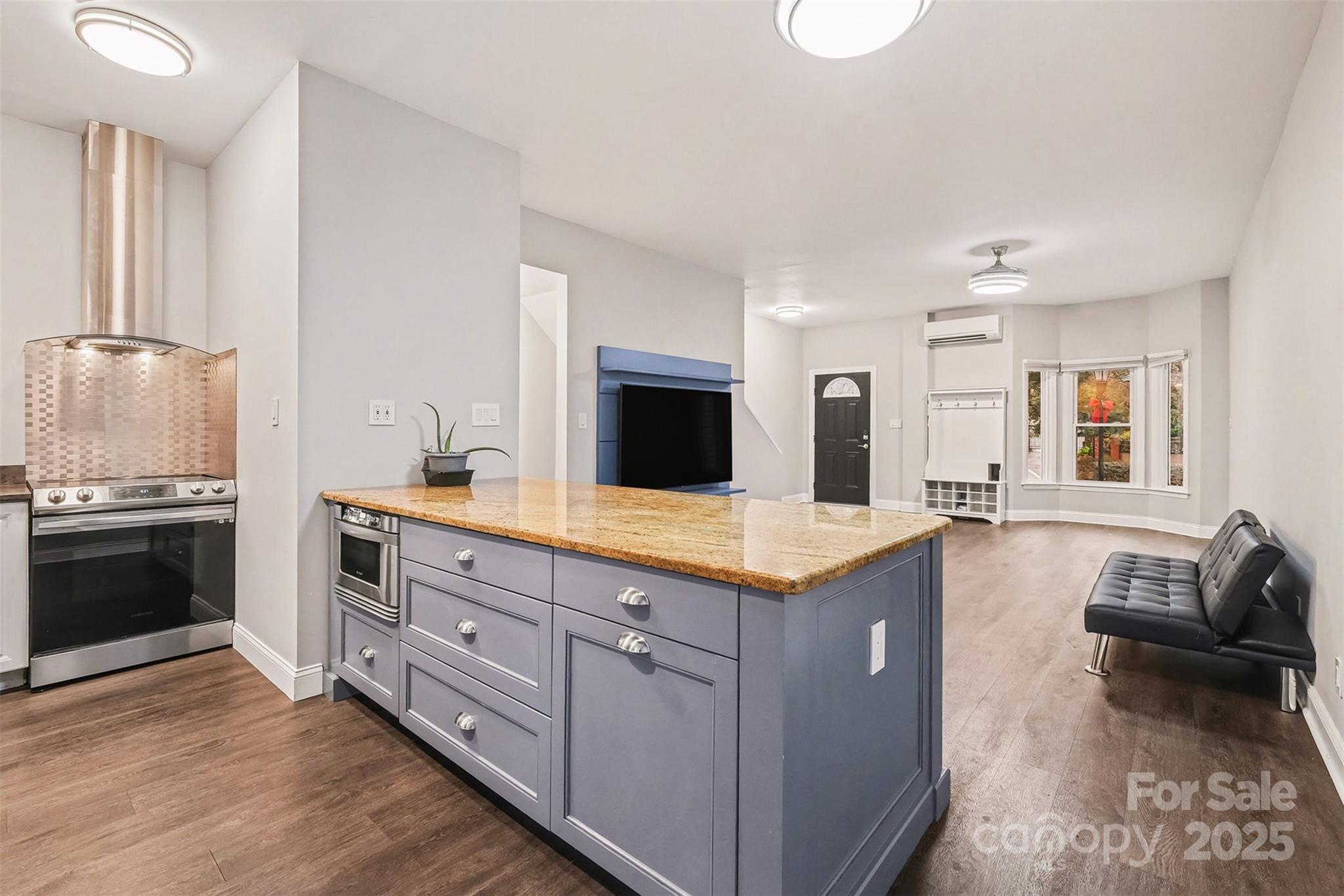 10th Avenue Townhomes - Residential