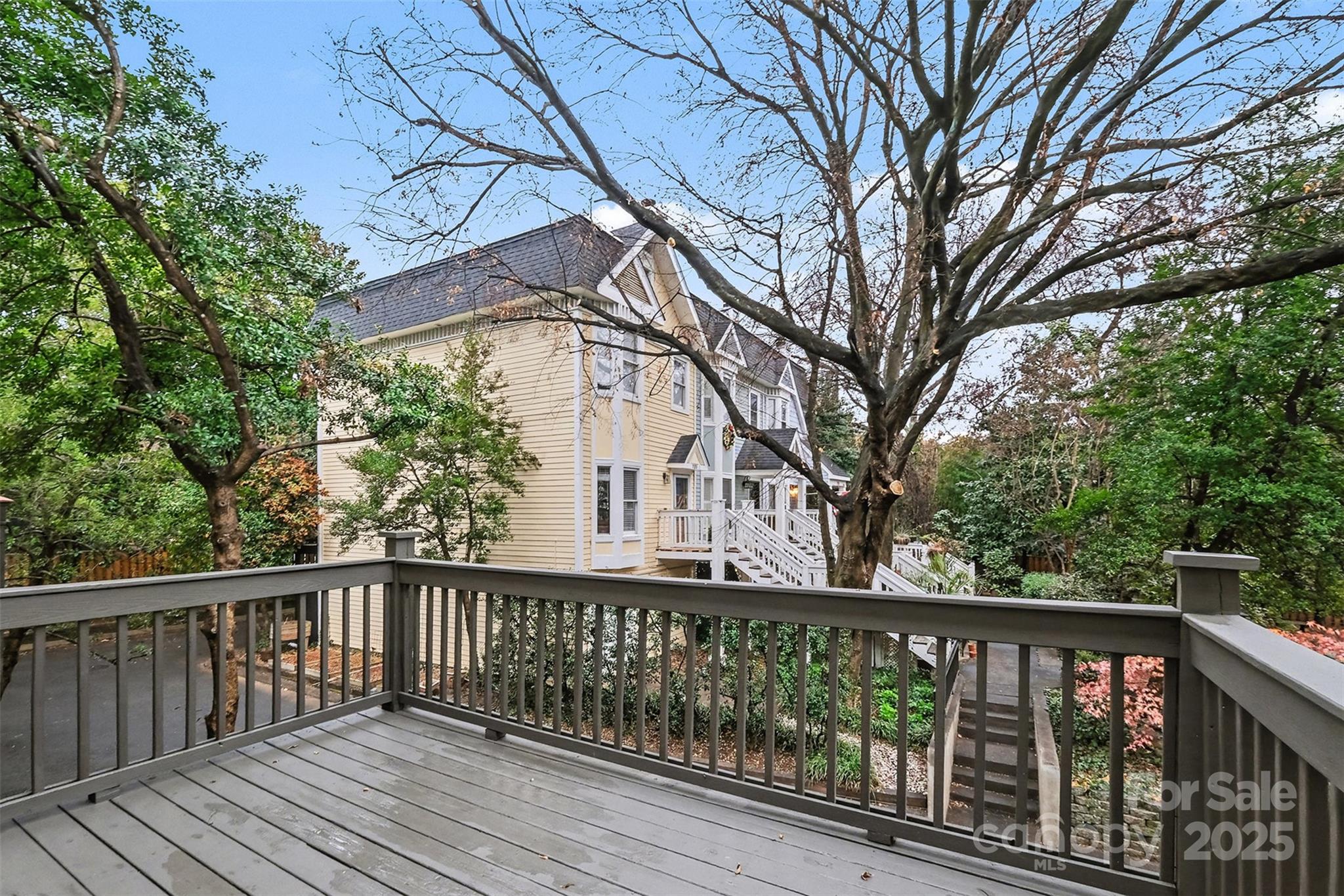 10th Avenue Townhomes - Residential