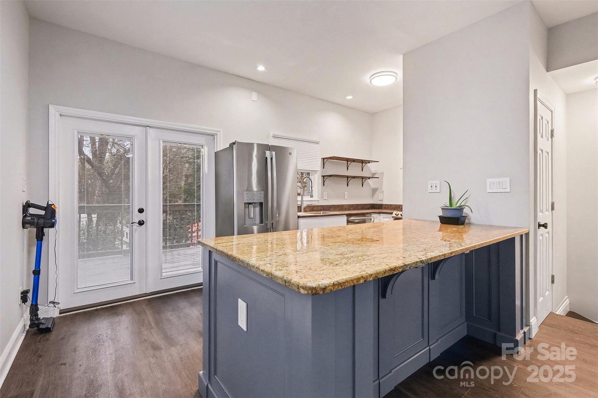 10th Avenue Townhomes - Residential