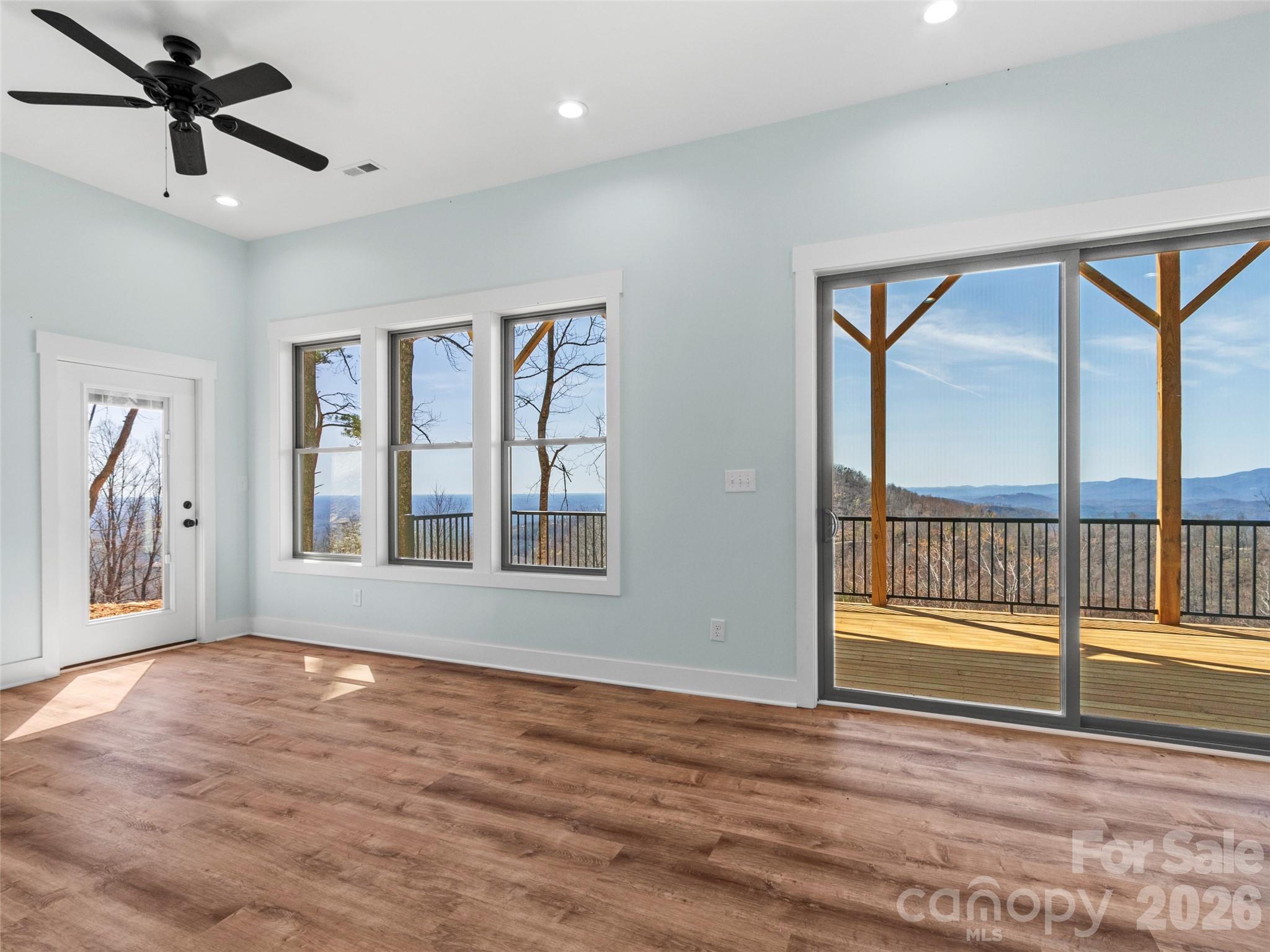 The Pinnacle - Residential