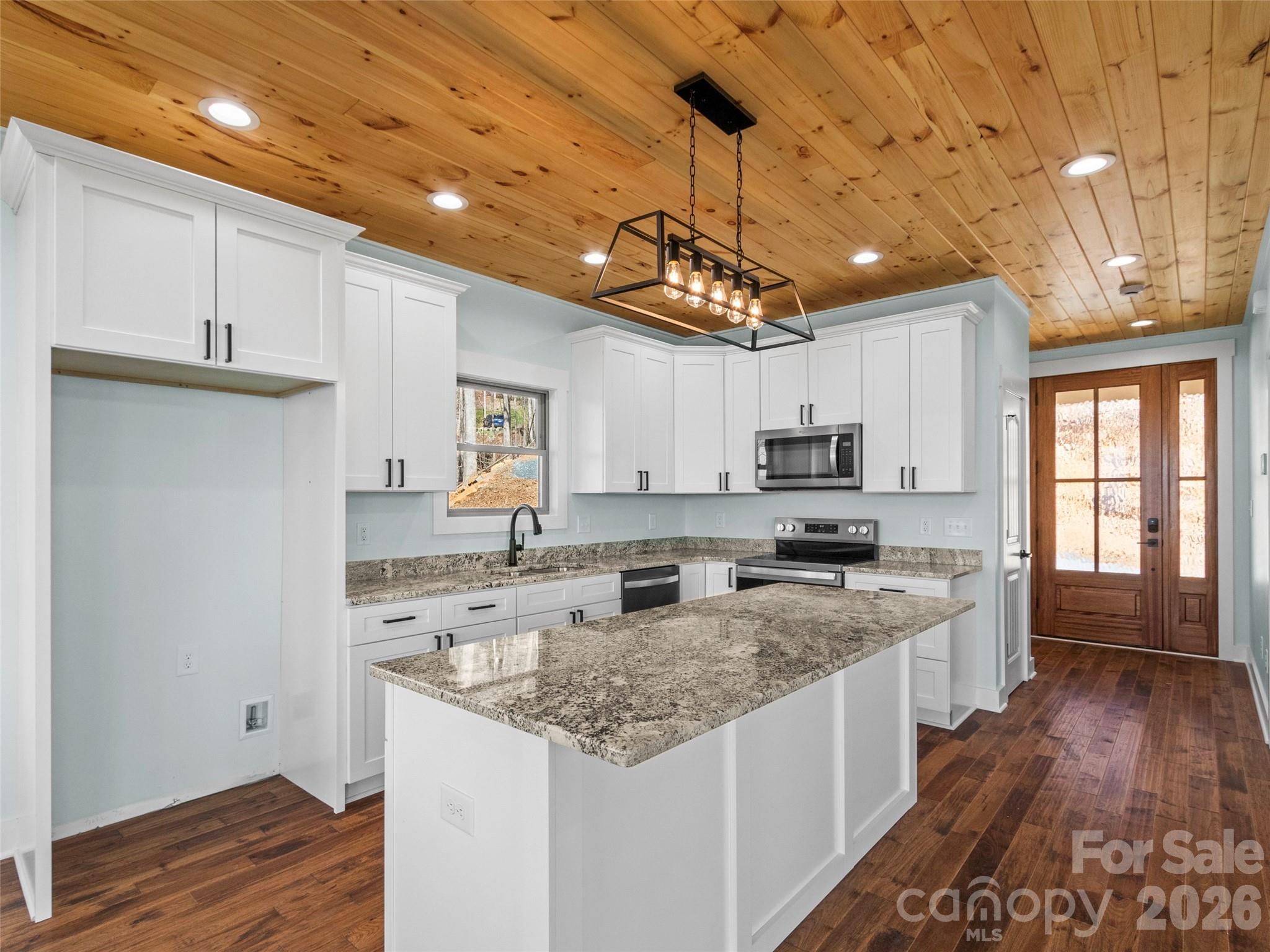 The Pinnacle - Residential