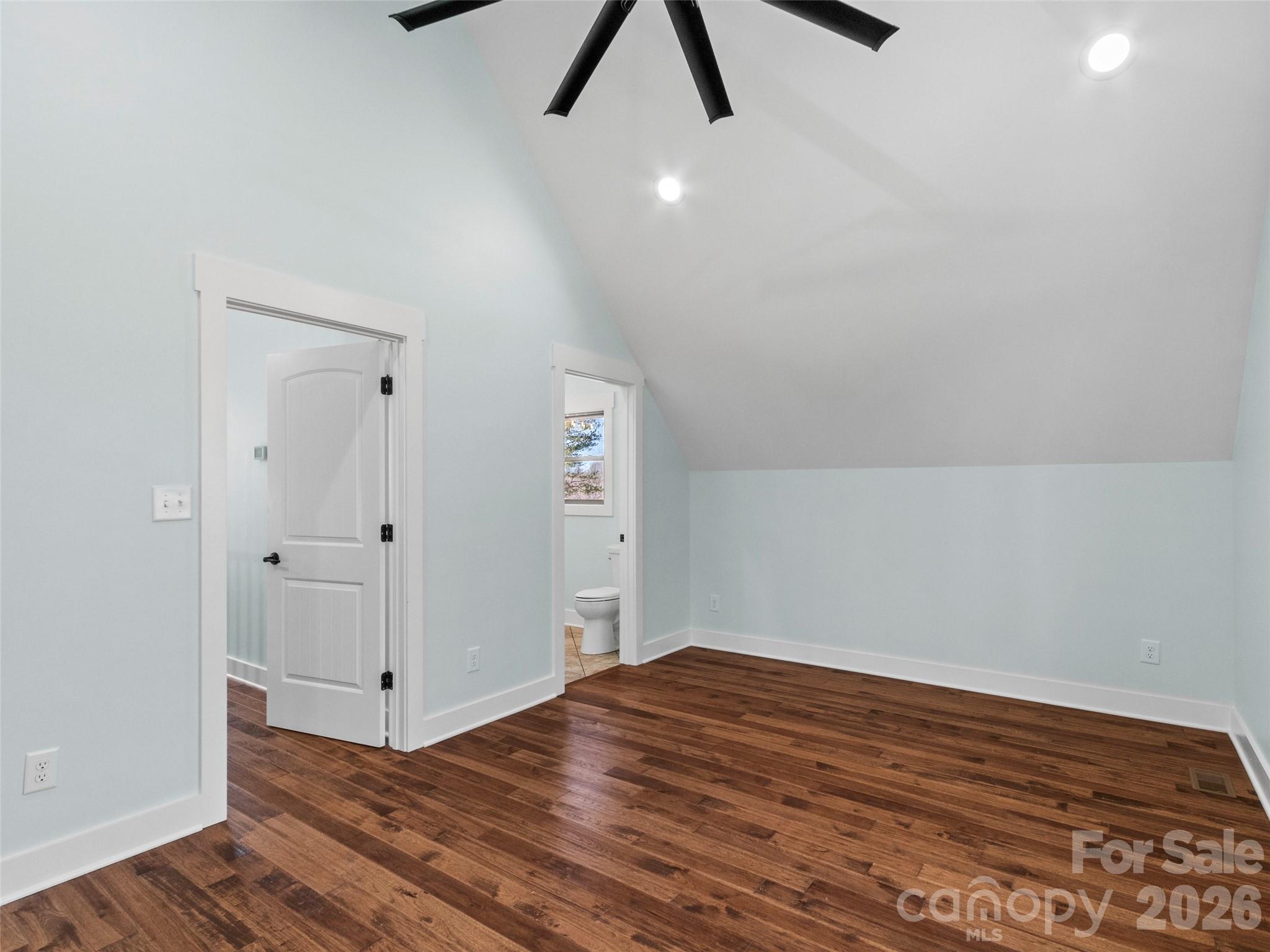 The Pinnacle - Residential