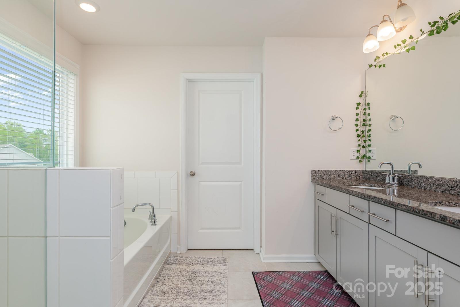 Heritage Ridge - Residential