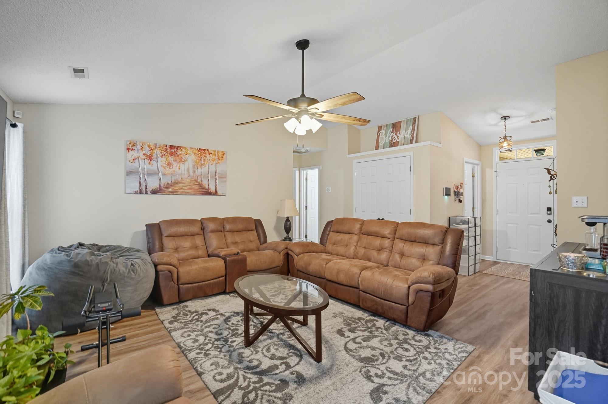 3254 Hawick Commons Drive