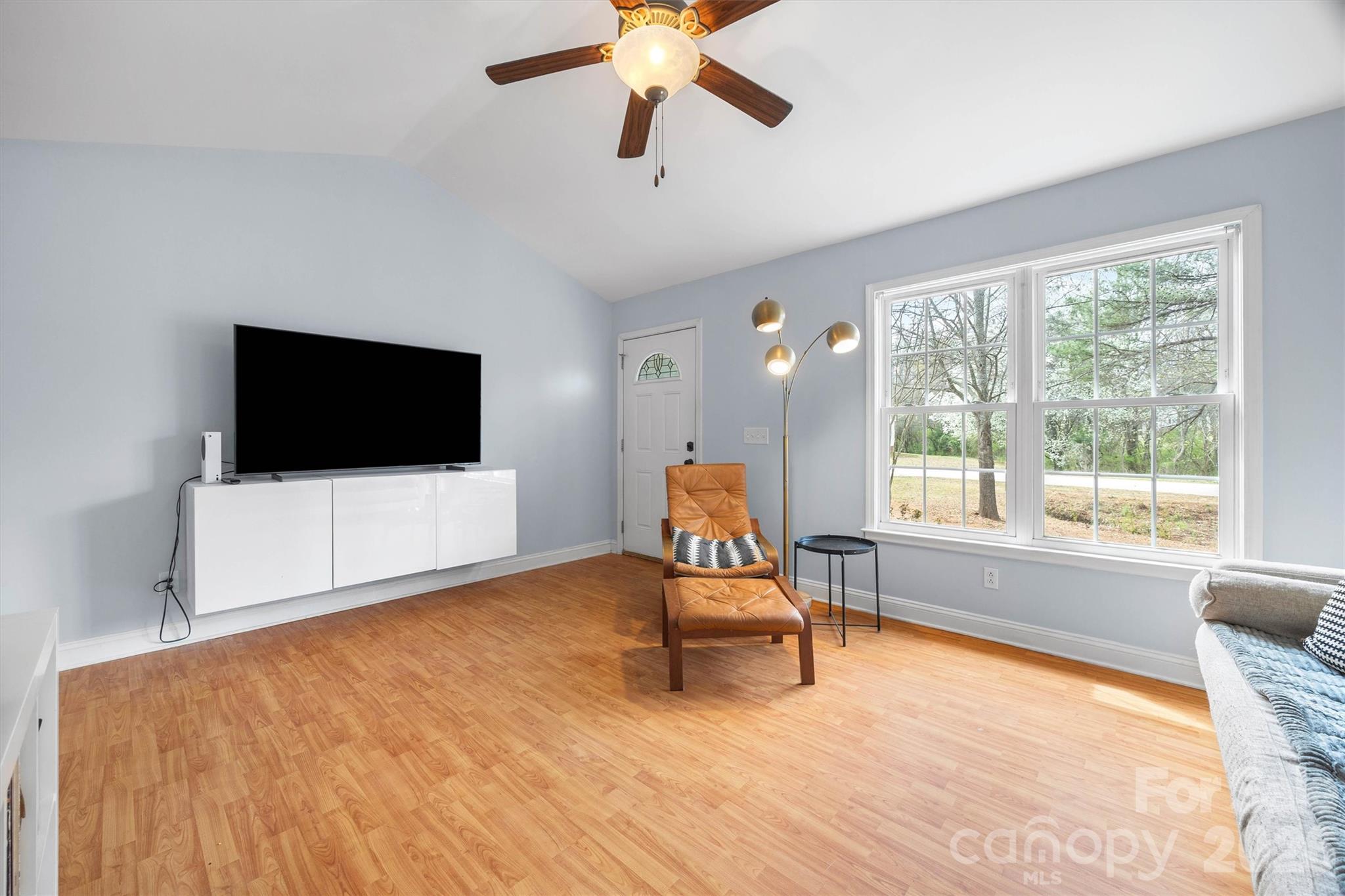 English Garden Park - Residential