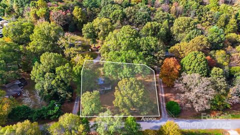 Photo of 119 Sunset Drive, Taylorsville, NC 28681 (MLS # 4317541)