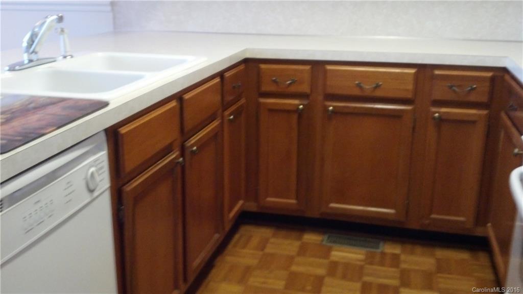 Dogwood Hills - Residential Lease