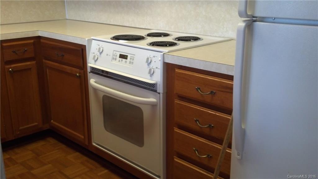 Dogwood Hills - Residential Lease