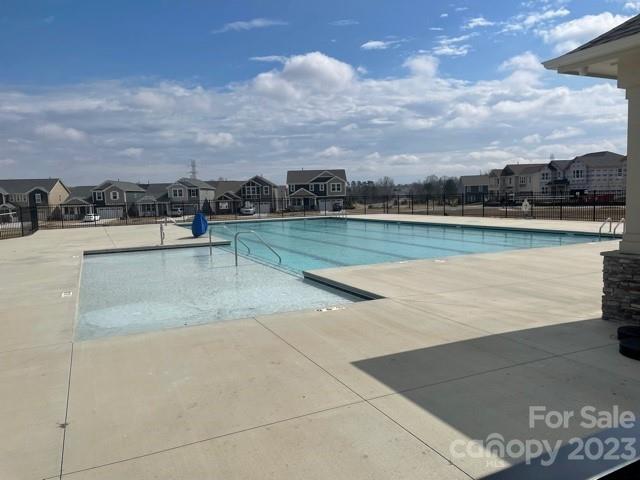 Braeburn - Residential