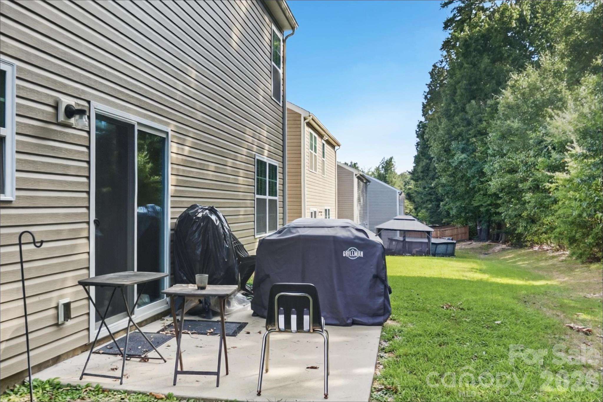 1037 Bolivia Drive